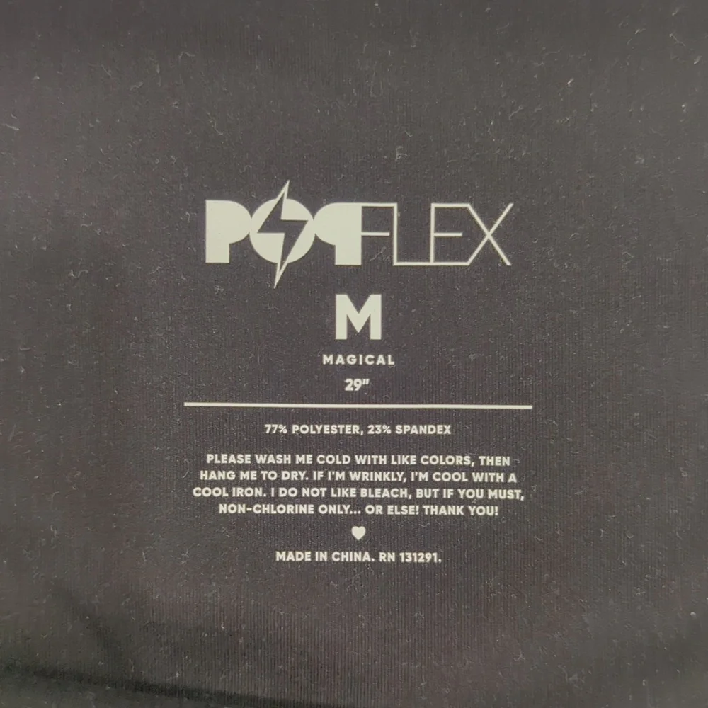 POPFLEX Supersculpt™ Flared Leggings with Pockets (Black) - Picture 5 of 10